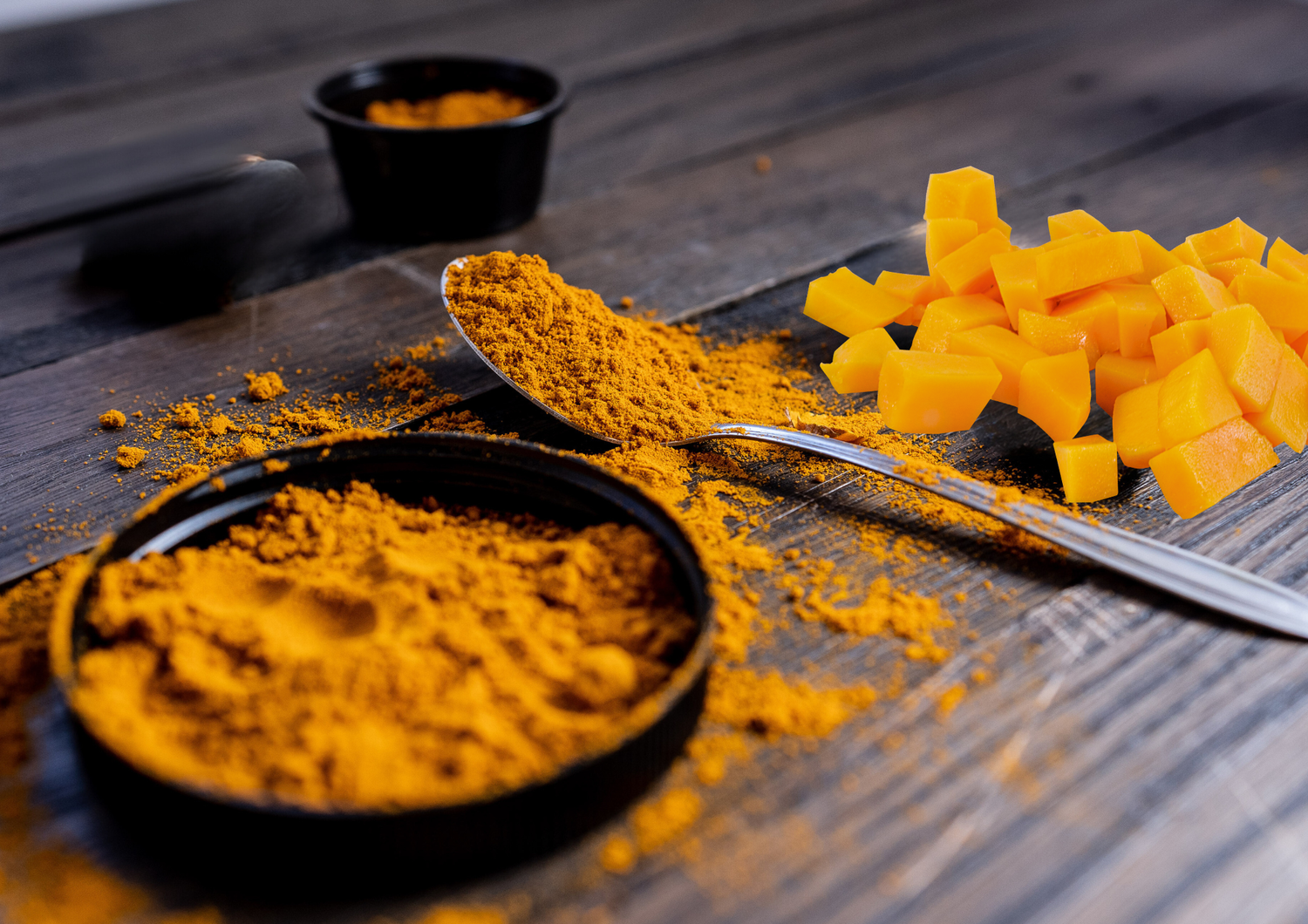Freeze-dried mango powder